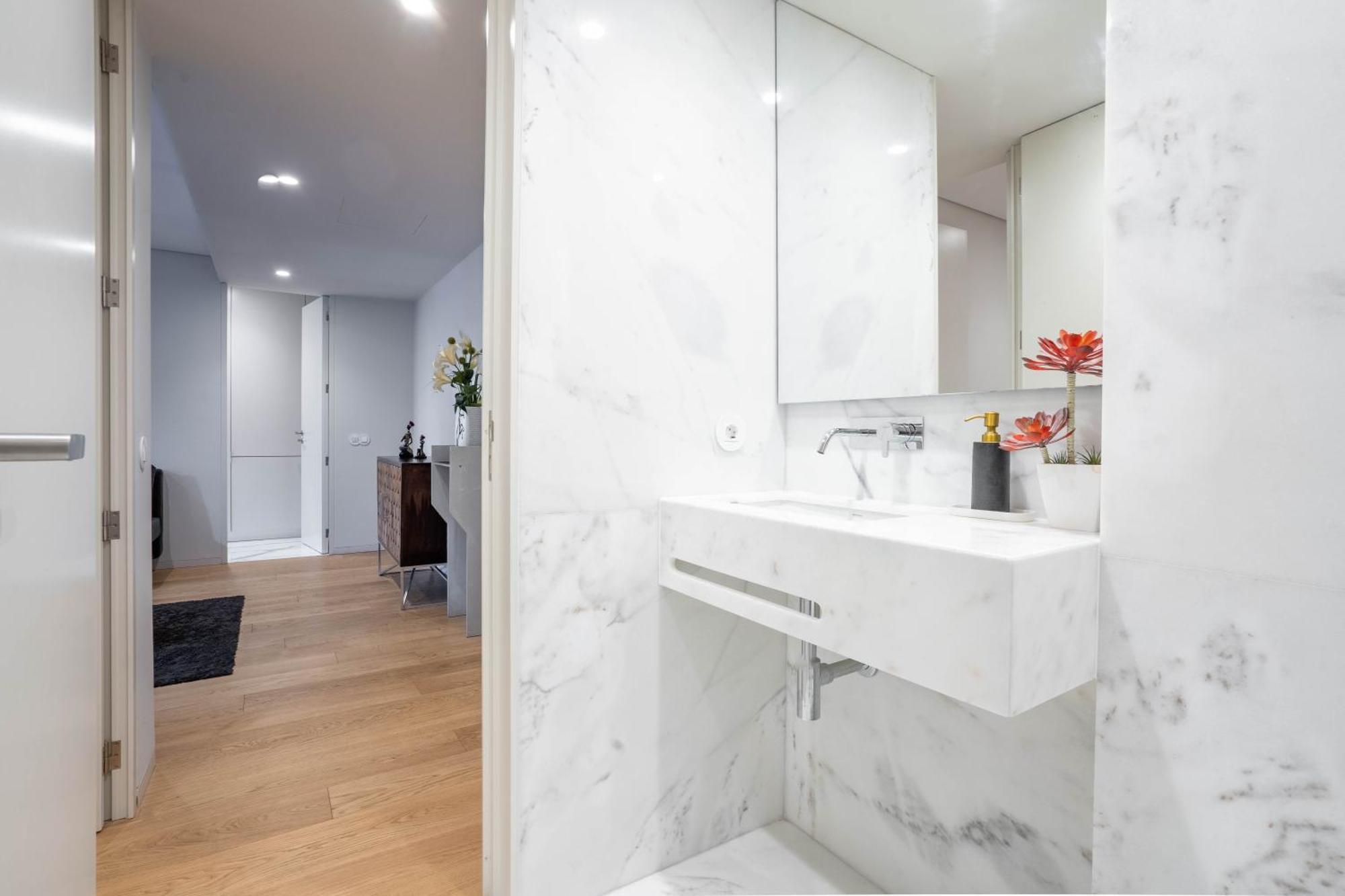 Primrose 1Br Delight W Parking By Lovelystay OOporto Esterno foto
