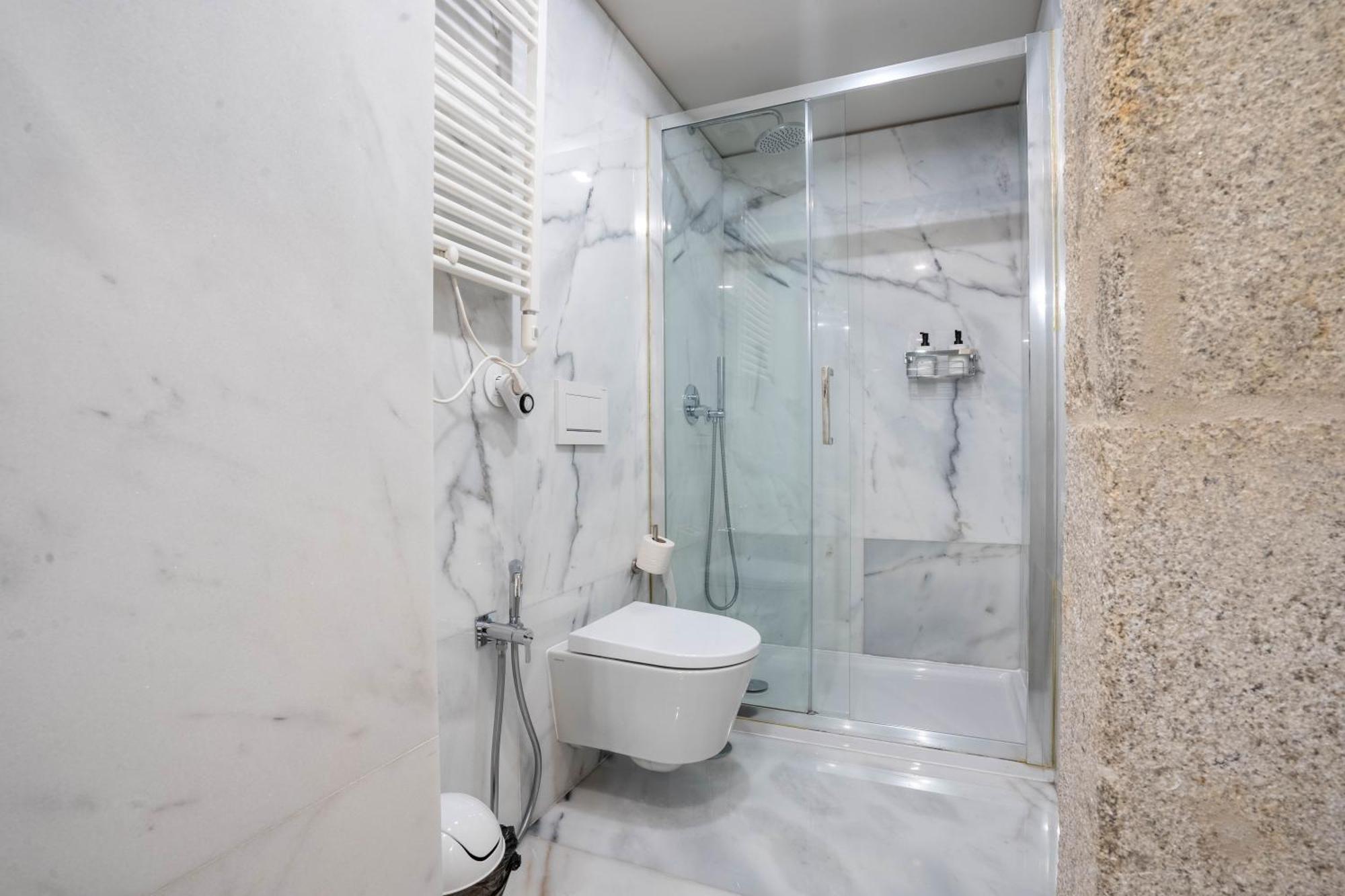 Primrose 1Br Delight W Parking By Lovelystay OOporto Esterno foto
