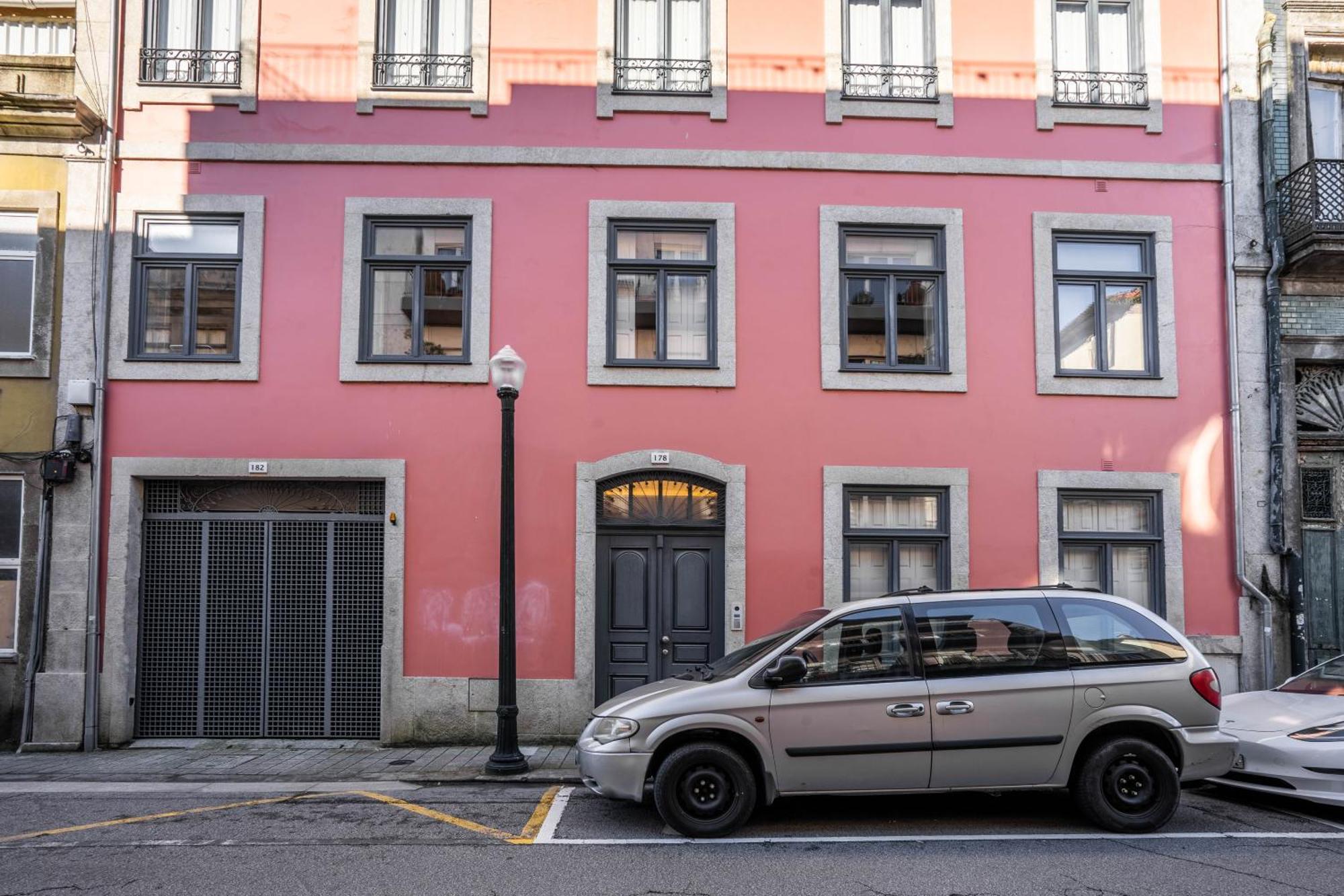 Primrose 1Br Delight W Parking By Lovelystay OOporto Esterno foto